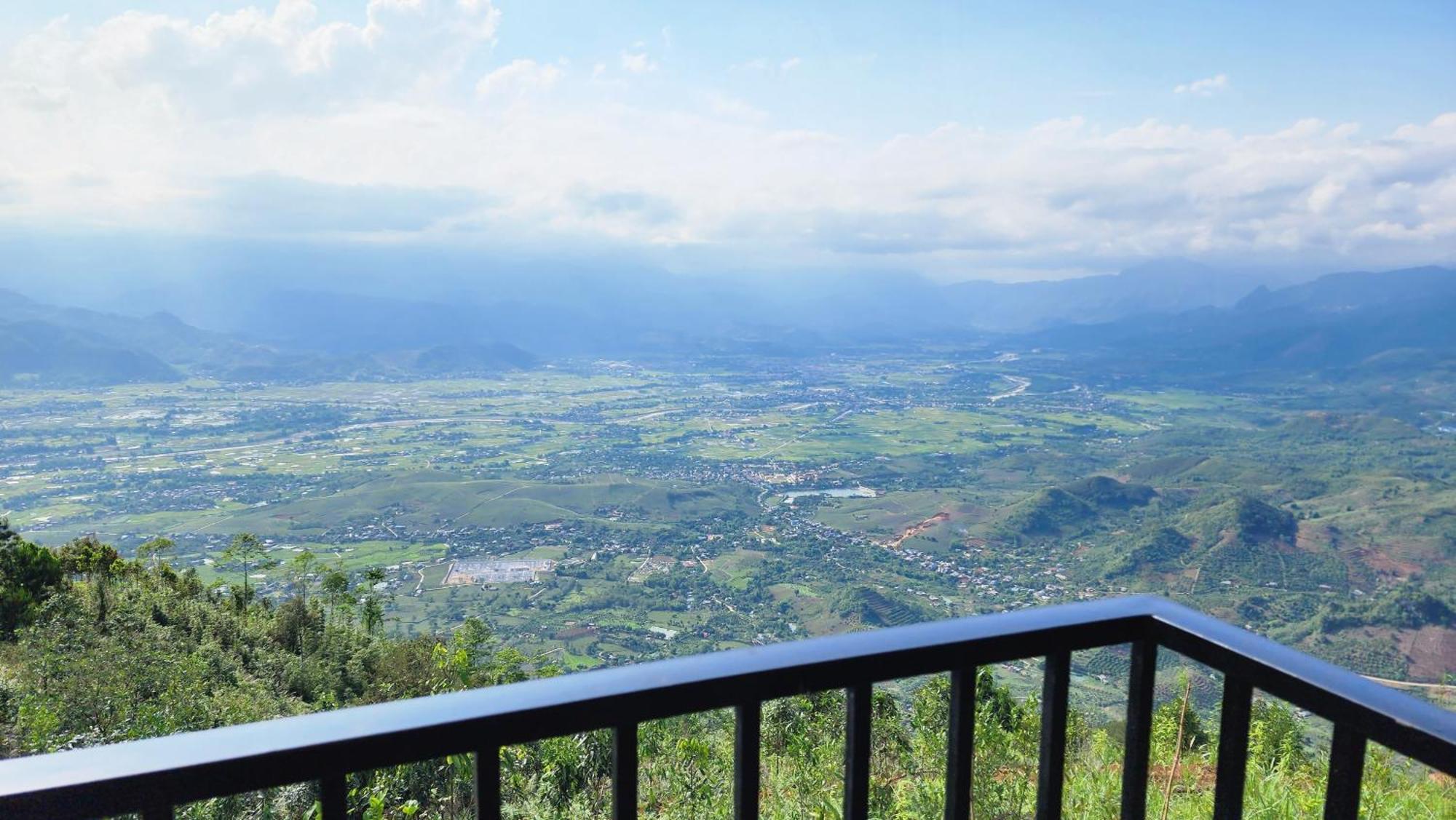 Lau Camping Phinh Ho Yen Bai Exteriör bild