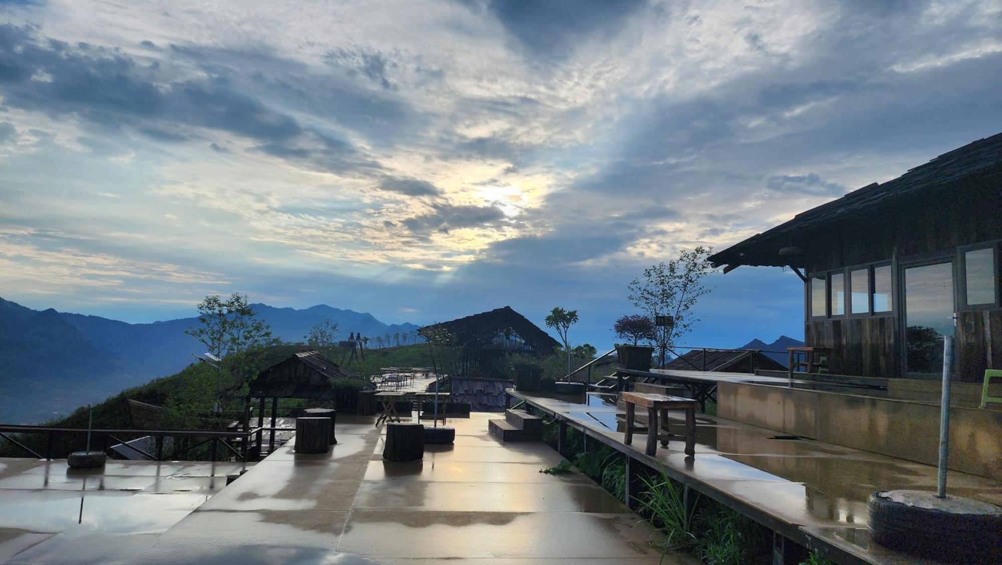 Lau Camping Phinh Ho Yen Bai Exteriör bild